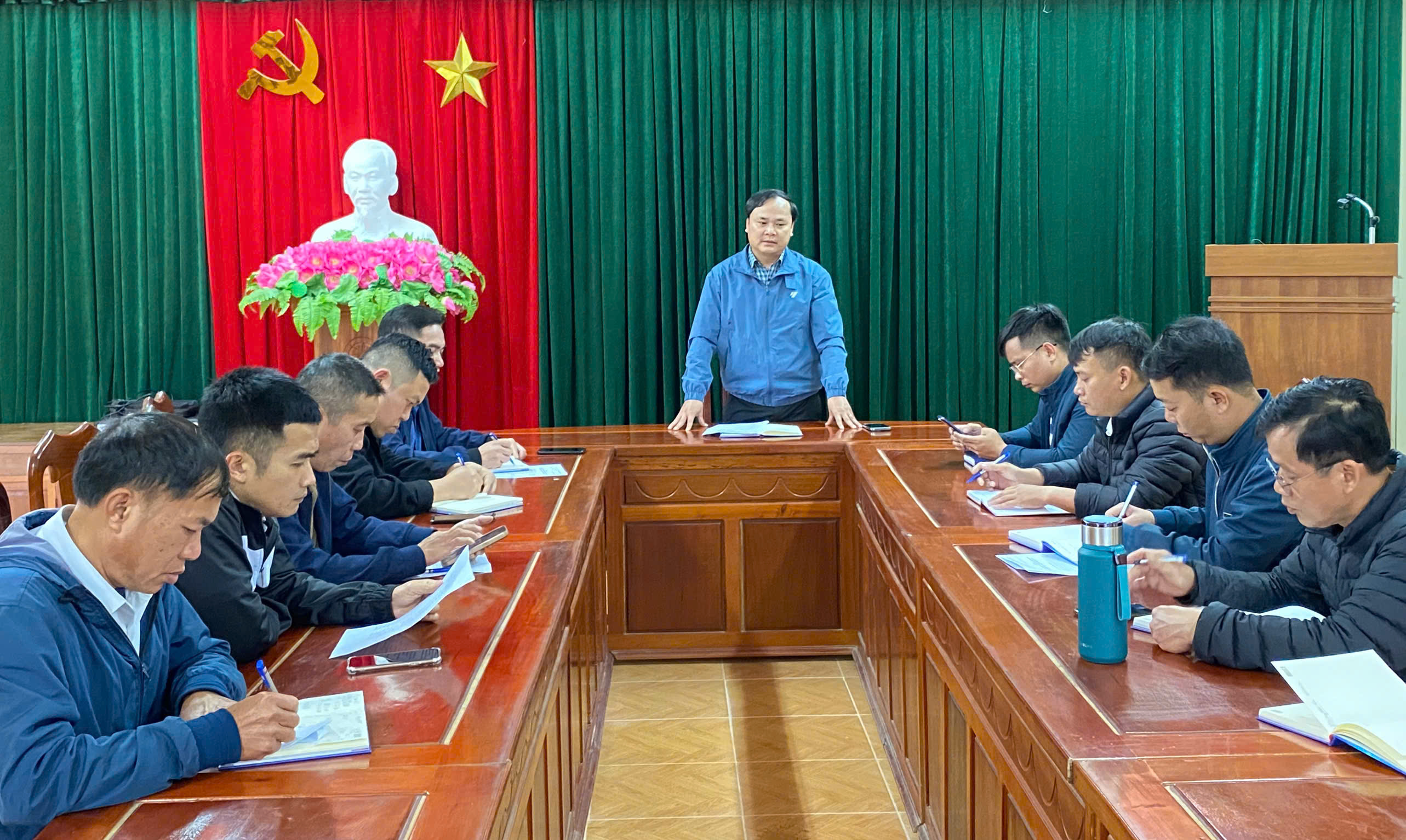 Chi bộ Trung tâm Kỹ thuật Tiêu chuẩn Đo lường Chất lượng tổ chức sinh hoạt chuyên đề về giải pháp tăng nguồn thu bền vững